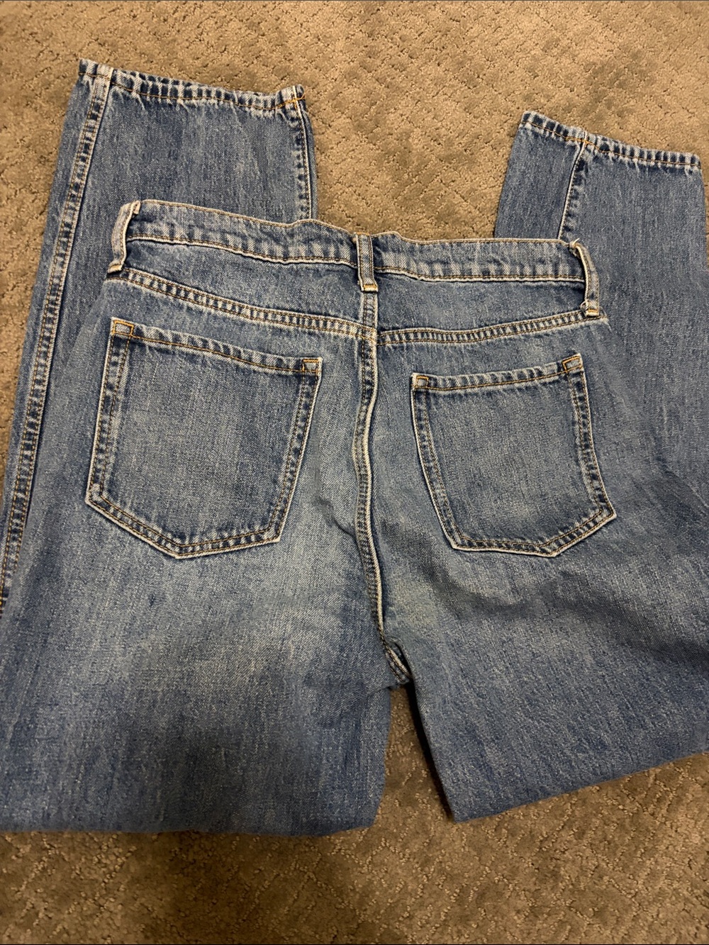 Banana Republic women’s high rise Straight Leg Jeans in Light Blue Wash